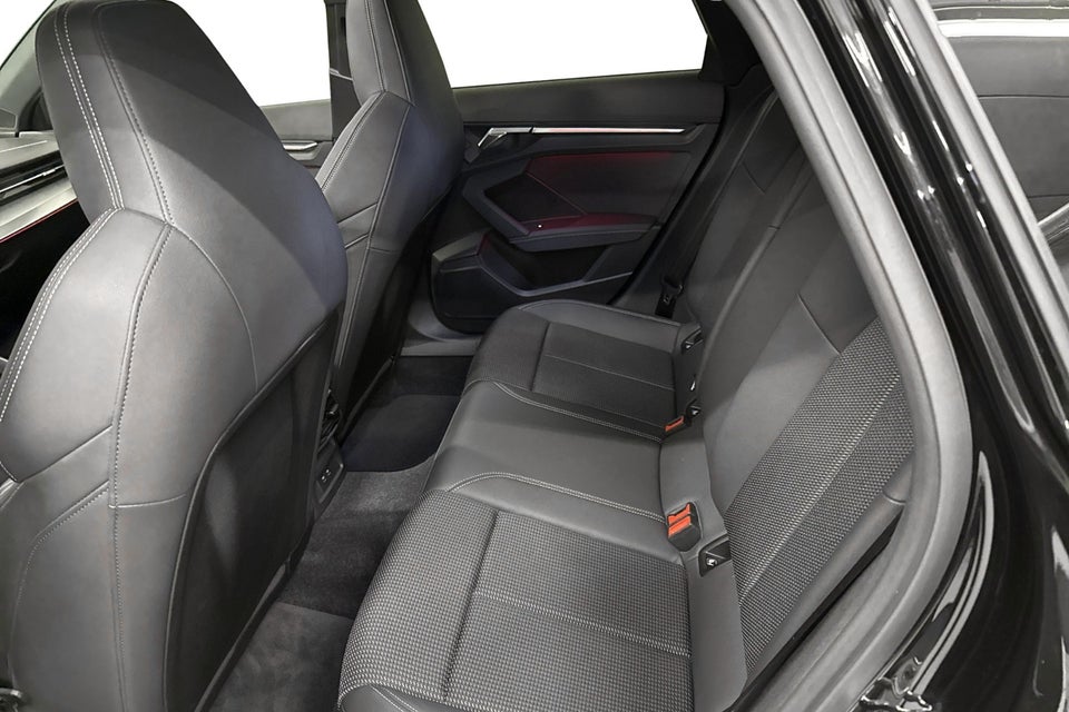 Audi A3 45 TFSi e S-line Sportback S-tr. 5d