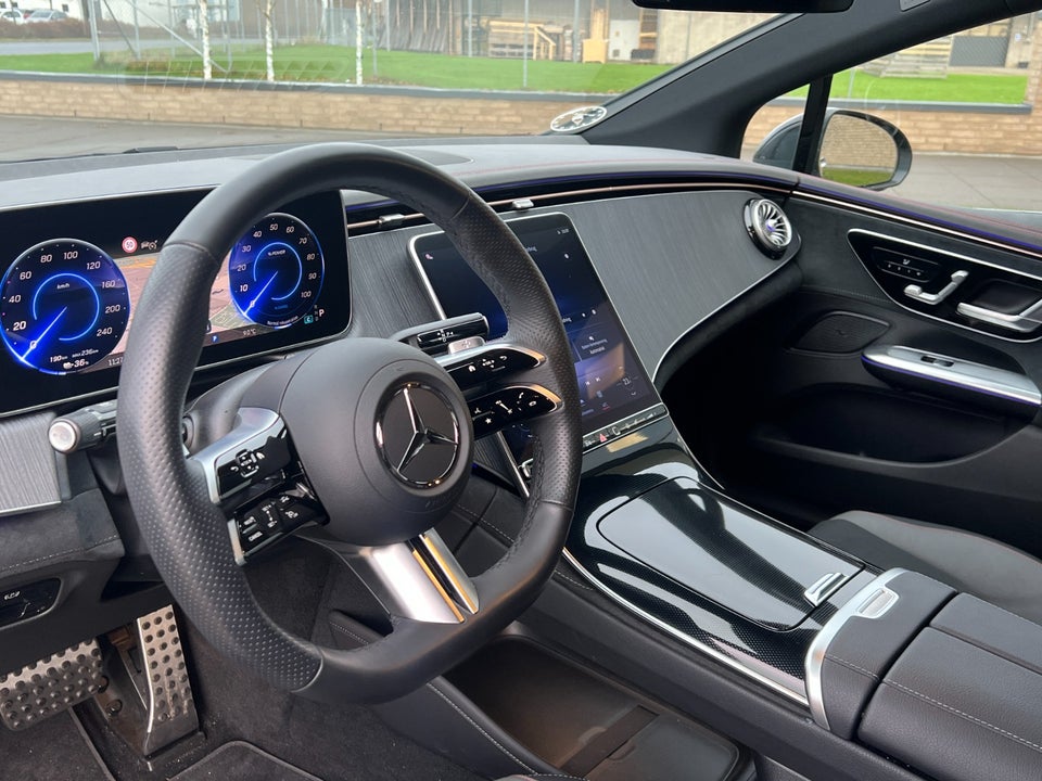 Mercedes EQE350 AMG Line 4d