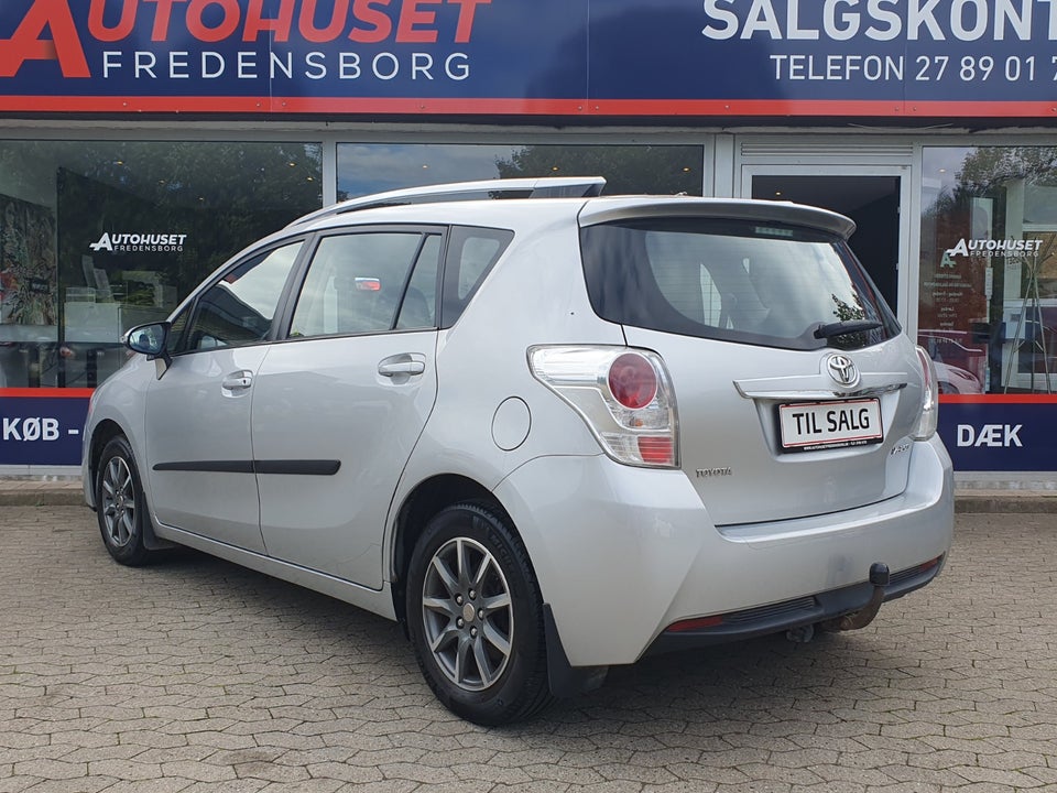Toyota Verso 1,6 VVT-i T1 5d