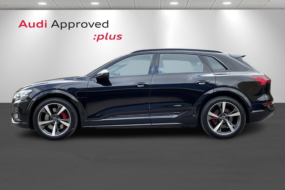 Audi SQ8 e-tron quattro 5d