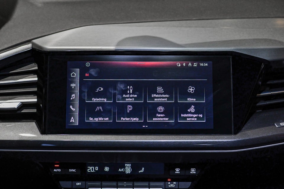 Audi Q4 e-tron 40 S-line 5d