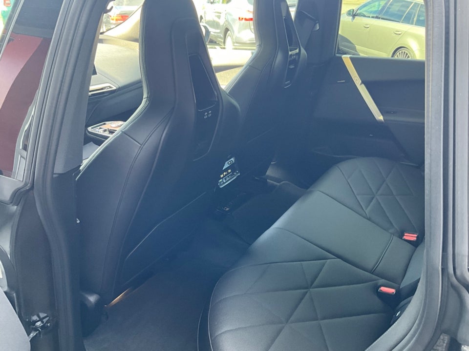 BMW iX xDrive40 Sport 5d
