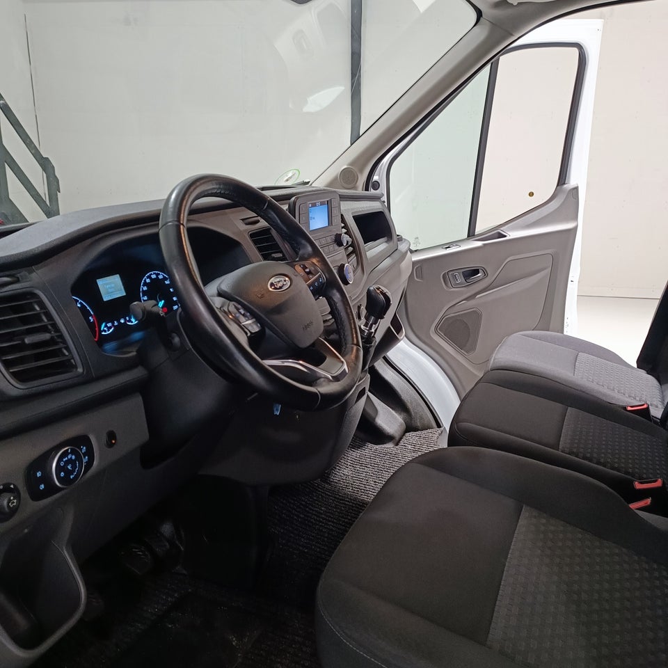 Ford Transit 350 L2 Van 2,0 TDCi 130 Trend H3 FWD