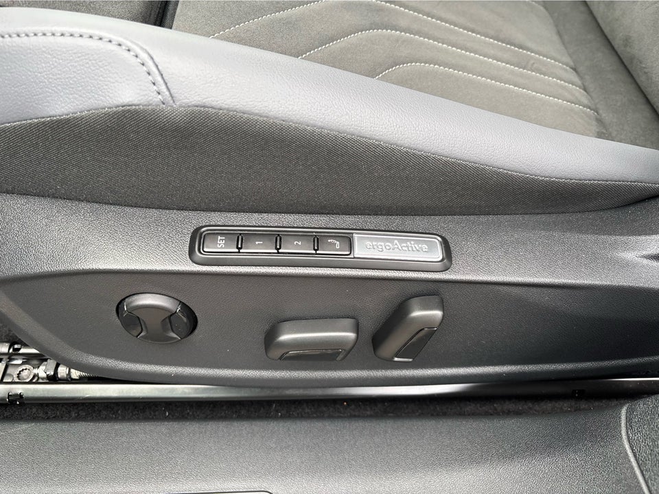 VW ID.4 77 Style+ 5d