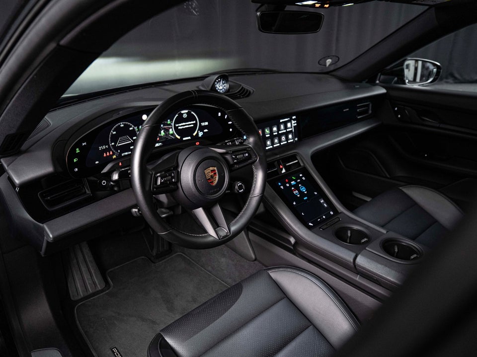 Porsche Taycan 4S Sport Turismo 5d