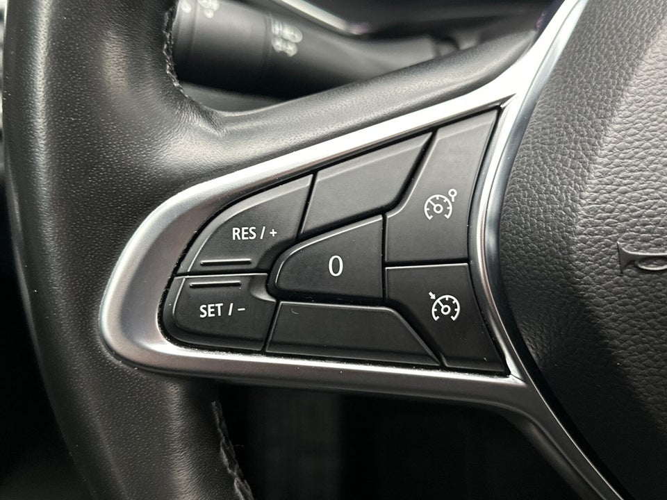 Renault Captur 1,6 E-Tech Intens 5d