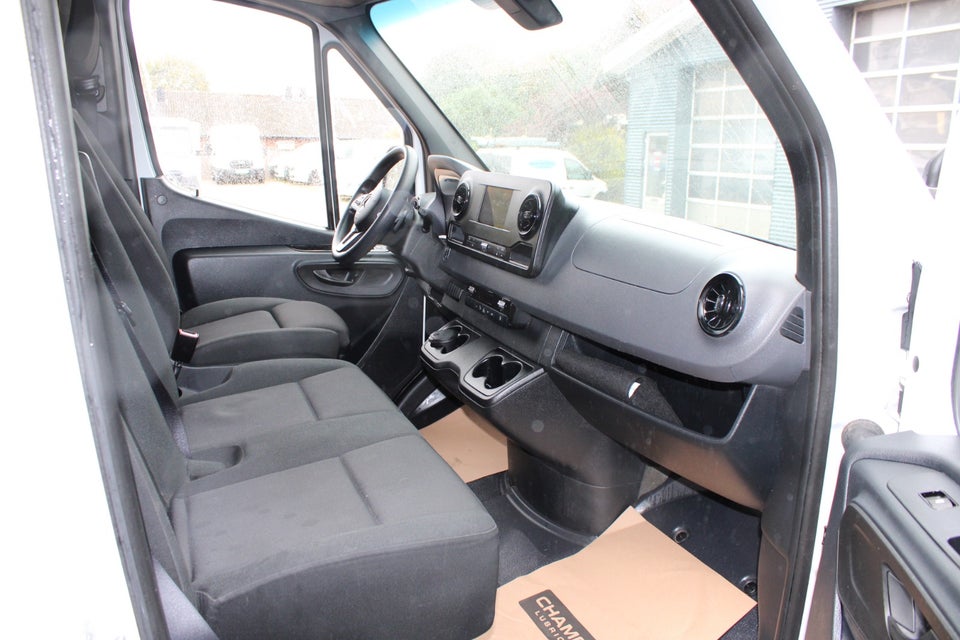 Mercedes Sprinter 317 2,0 CDi A3 Kassevogn aut. RWD