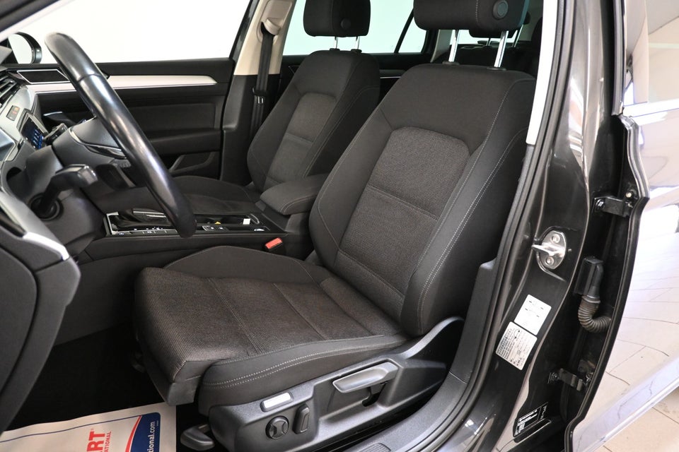 VW Passat 2,0 TDi 150 Comfortline Premium Variant DSG 5d