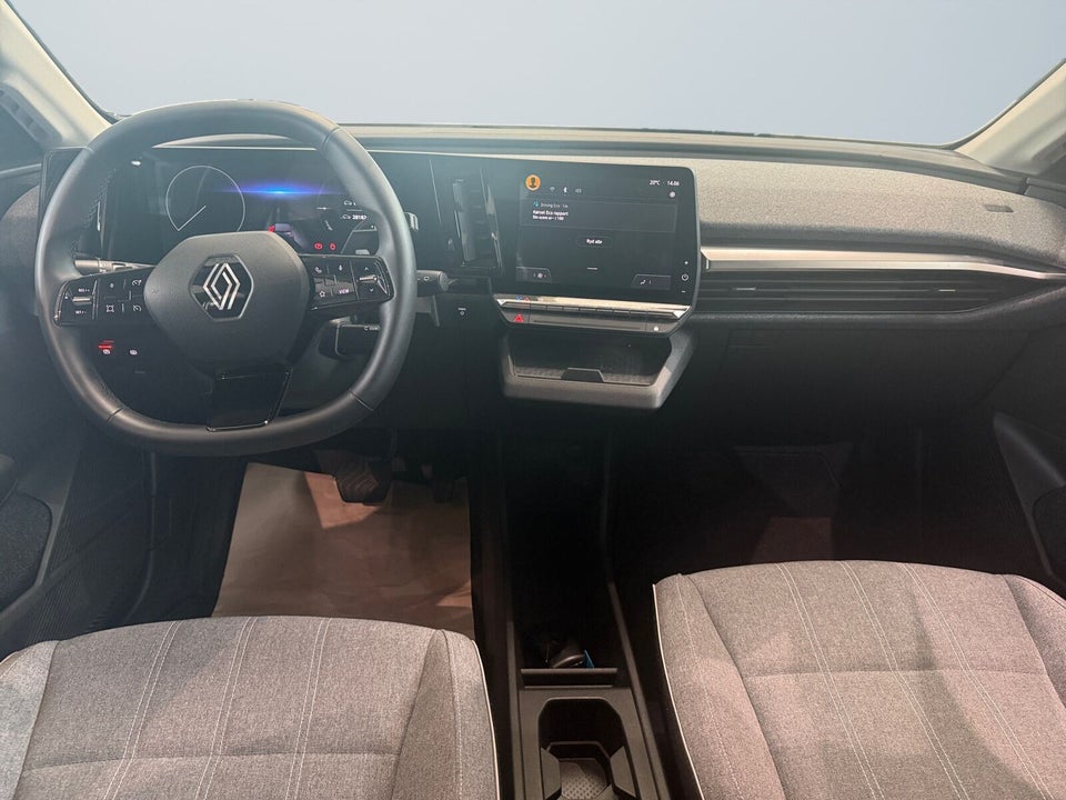 Renault Megane E-Tech 40 Equilibre 5d