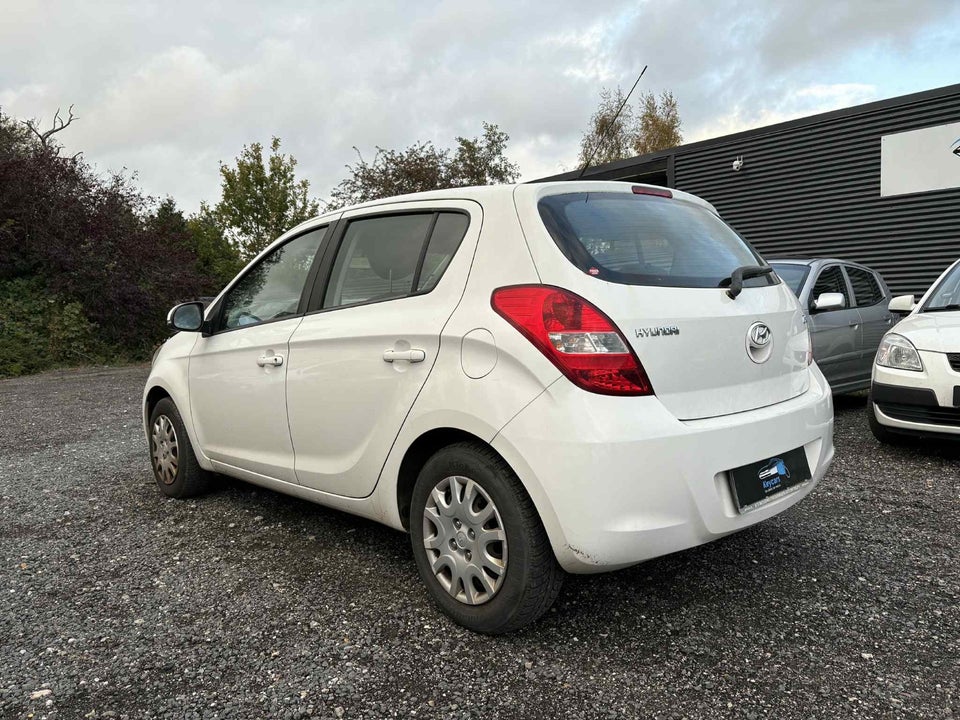 Hyundai i20 1,25 Classic+ 5d