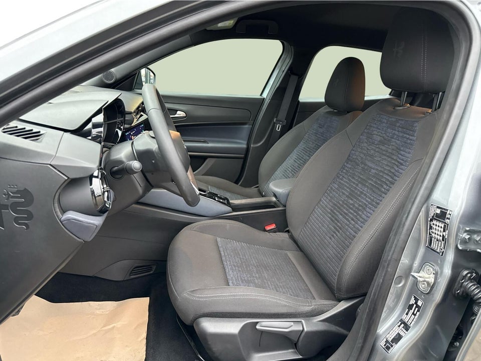 Alfa Romeo Junior Elettrica Core 5d