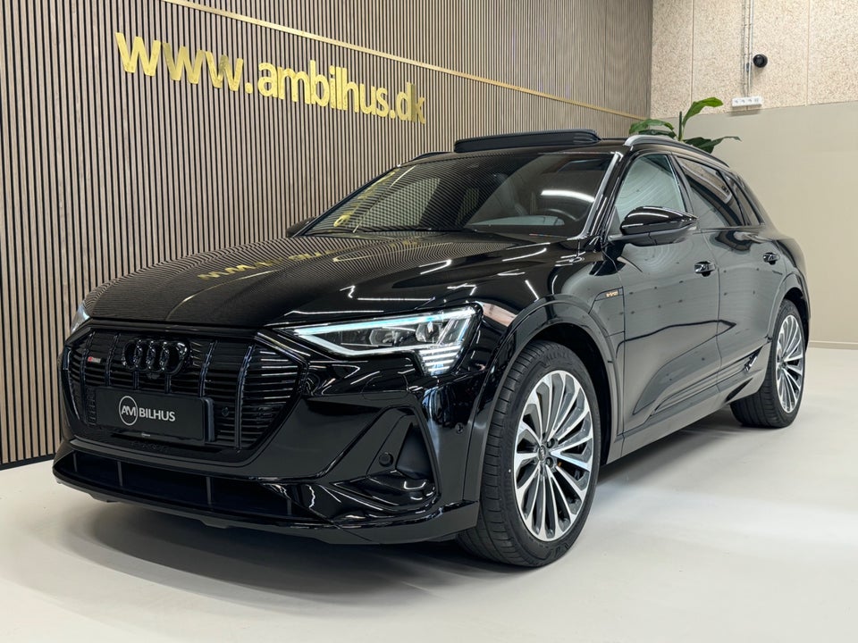 Audi e-tron 55 S-line quattro 5d