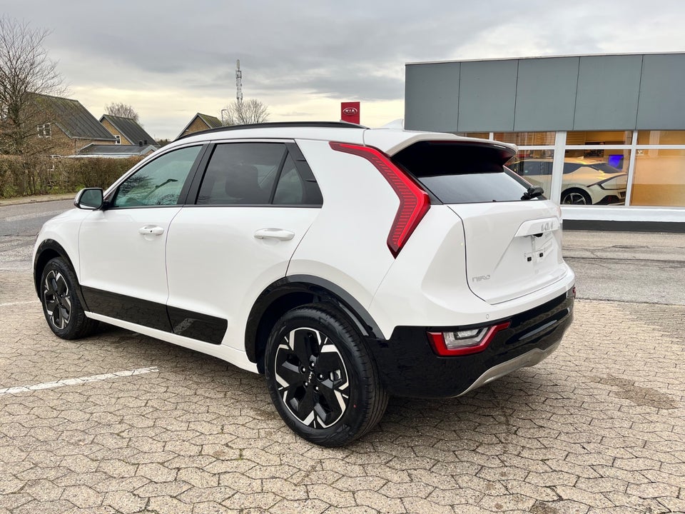 Kia Niro 64 EV Limited Edition 5d