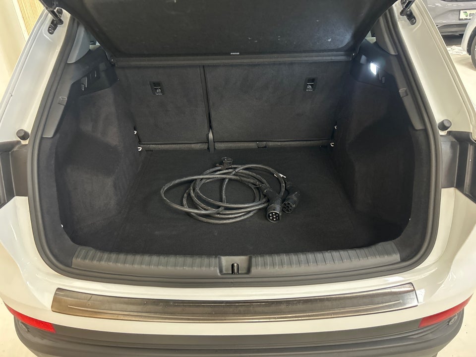 Audi Q4 e-tron 40  5d