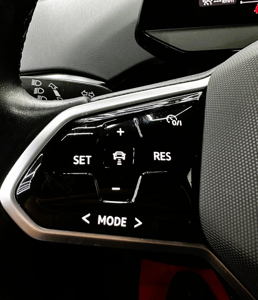 VW ID.4 77 1ST Pro 5d