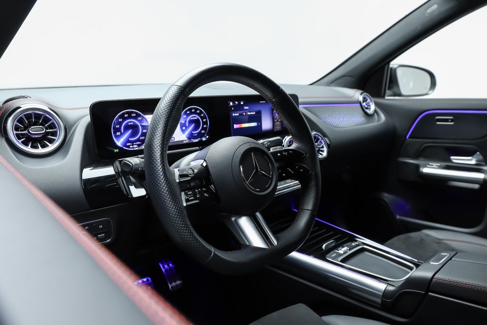 Mercedes EQA250+ AMG Advance 5d