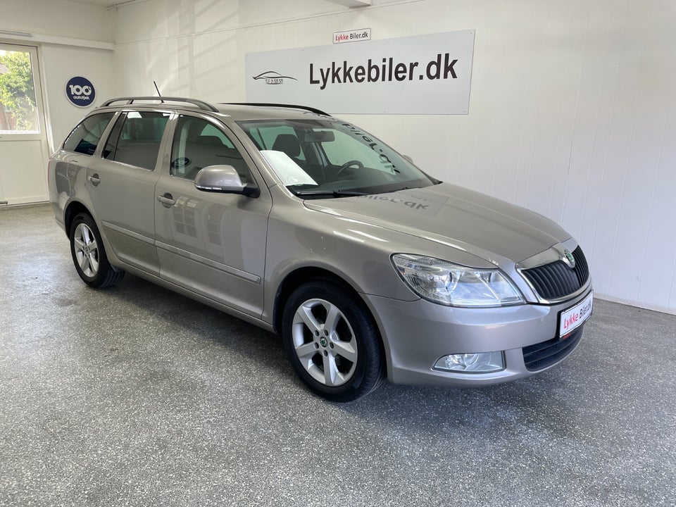 Skoda Octavia 1,2 TSi 105 Ambiente Combi 5d