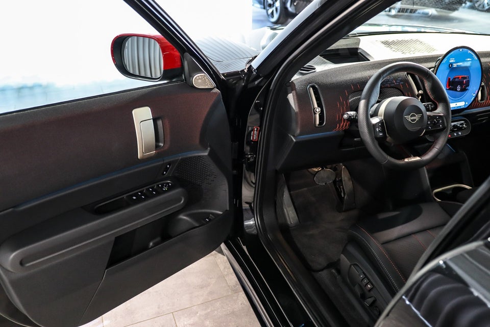 MINI Countryman SE JCW Trim XL ALL4 5d