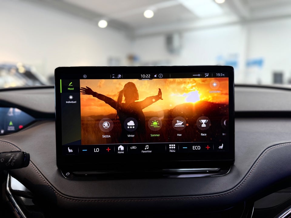 Skoda Enyaq 80 iV Suite 5d