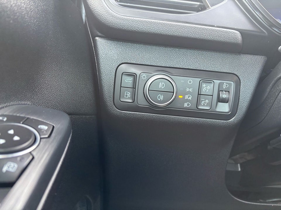 Ford Kuga 1,5 EcoBoost ST-Line X 5d