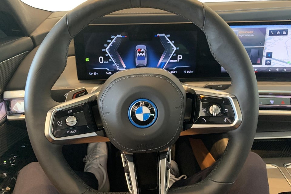 BMW i7 eDrive50 M-Sport 4d