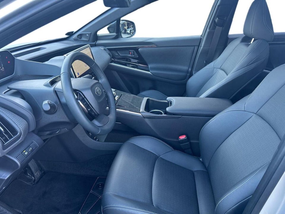 Toyota bZ4X Executive Premium 5d