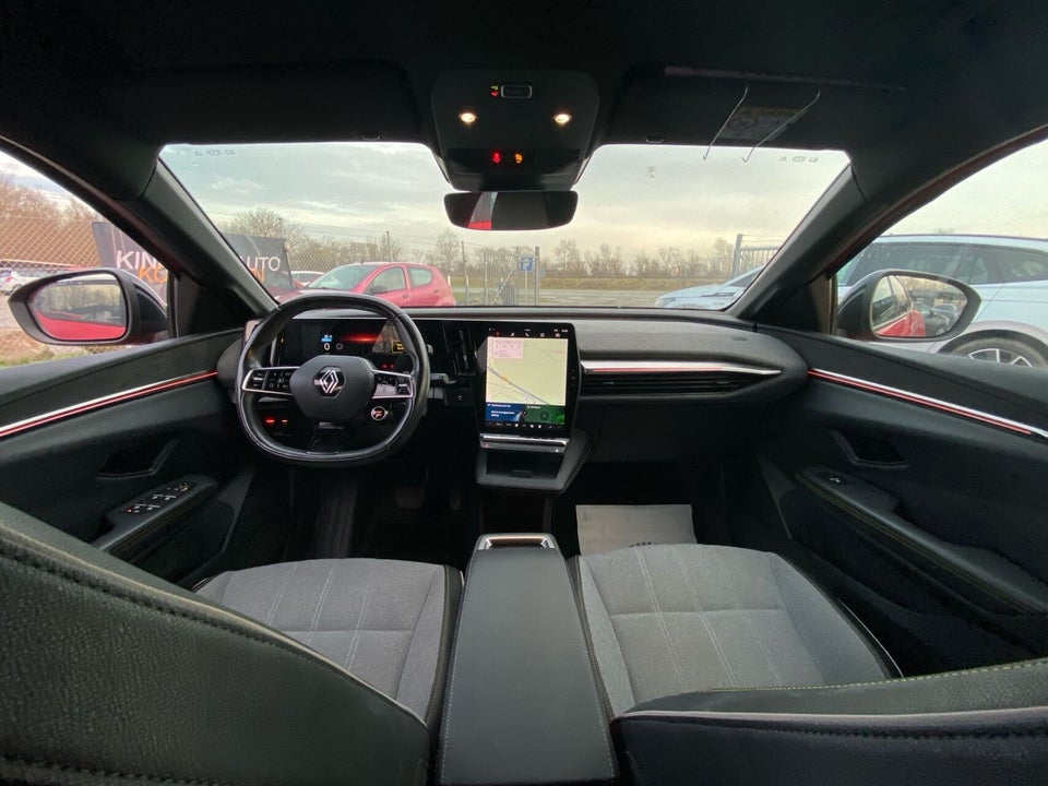 Renault Megane E-Tech 40 Techno 5d