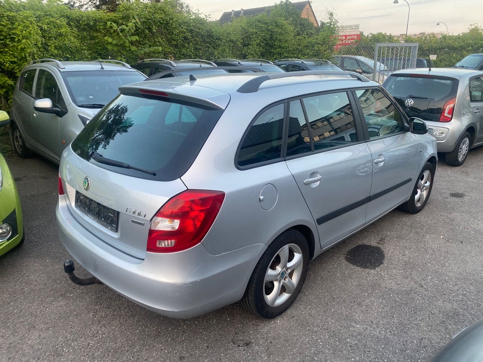 Skoda Fabia 1,2 TSi 86 Ambiente Combi 5d