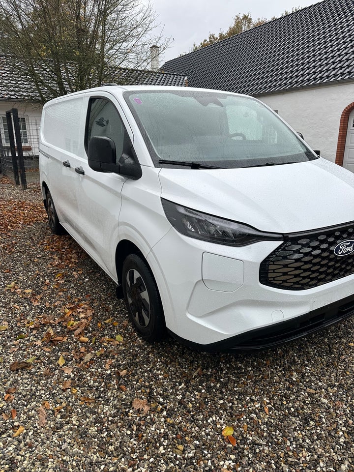 Ford E-Transit Custom 320S 64 Limited