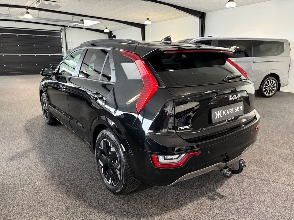 Kia Niro 64 EV Upgrade 5d