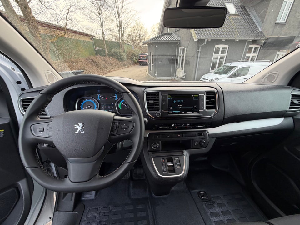 Peugeot e-Expert 75 L2 Premium Van
