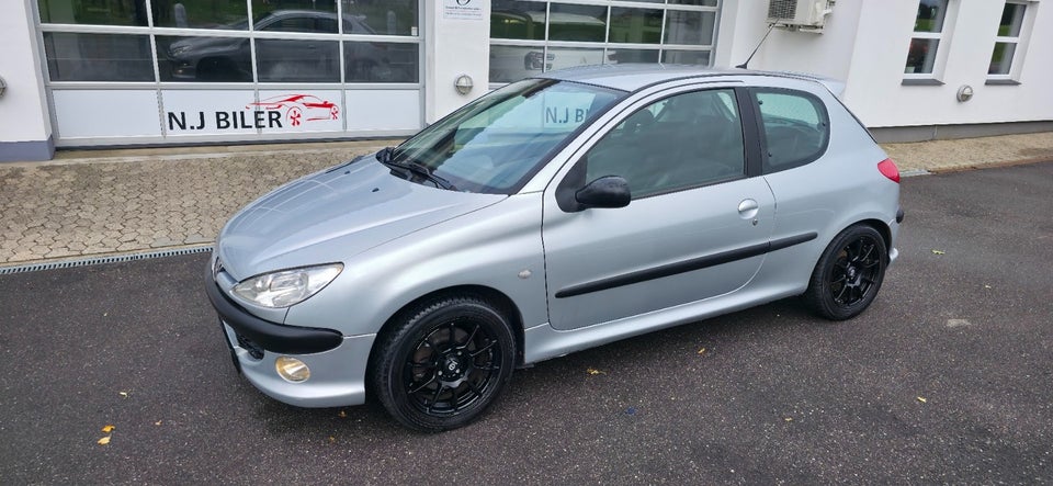 Peugeot 206 2,0 GTi 3d