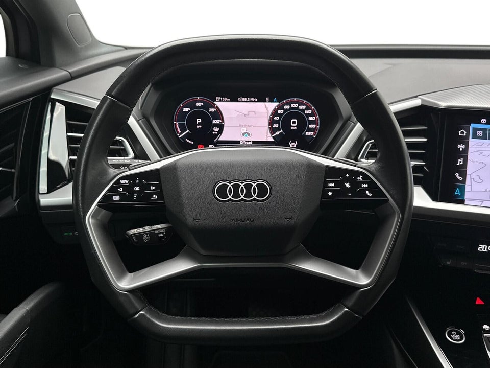 Audi Q4 e-tron 40  5d