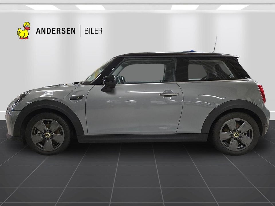 MINI Cooper SE Essential 3d