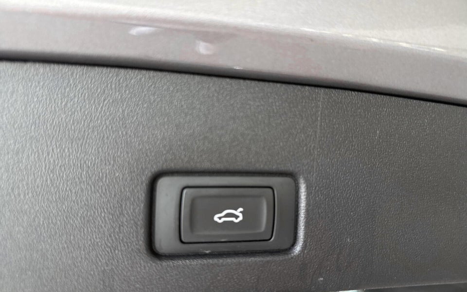 Audi Q4 e-tron 45 Attitude quattro 5d