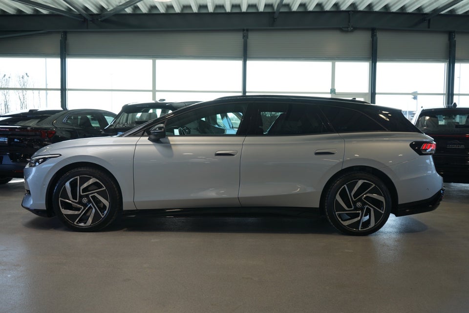 VW ID.7 86 Style S Tourer 5d