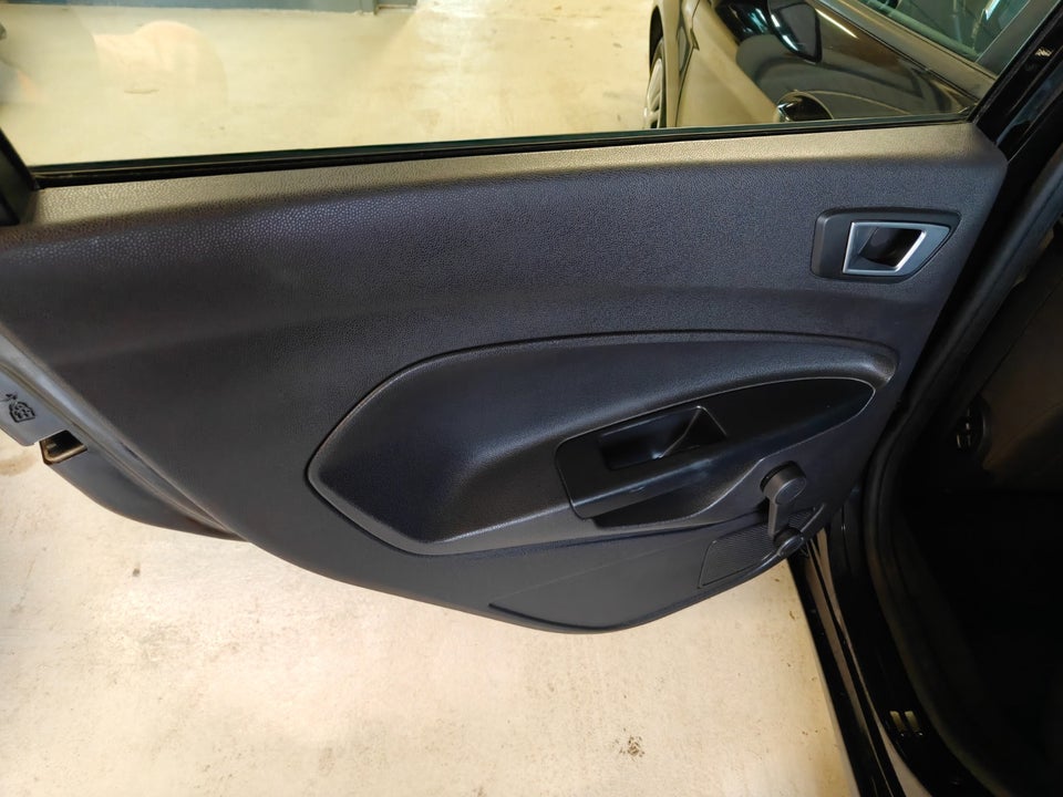 Ford Fiesta 1,0 SCTi 100 Trend 5d