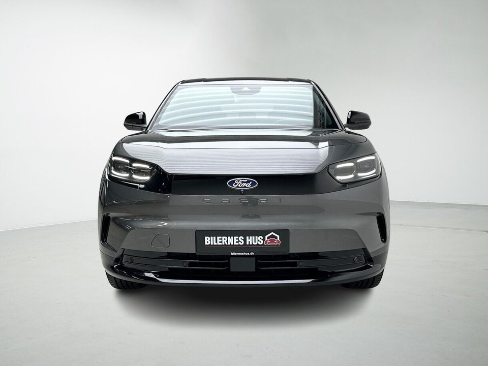 Ford Capri 82 Select Extended Range 5d