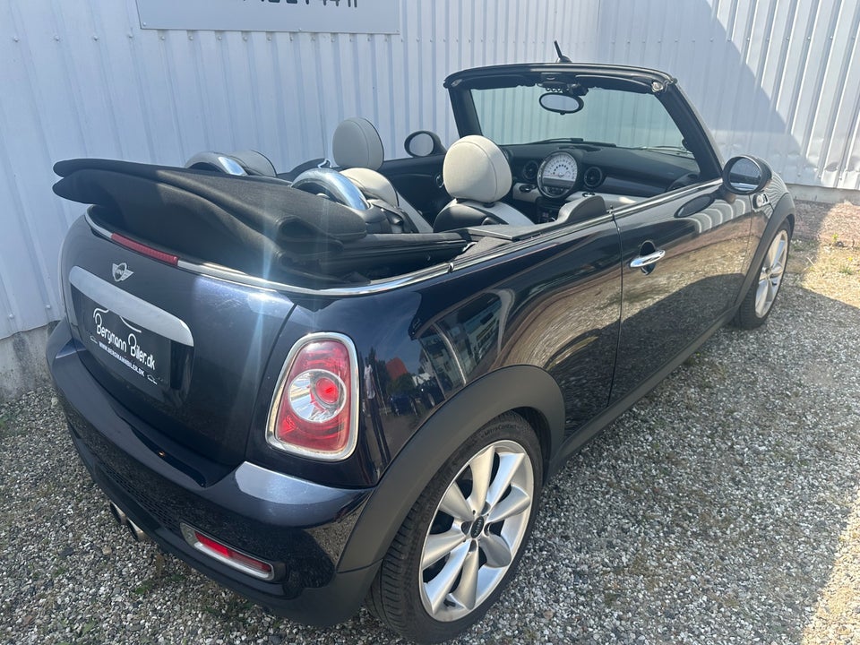 MINI Cooper S 1,6 Cabriolet 2d