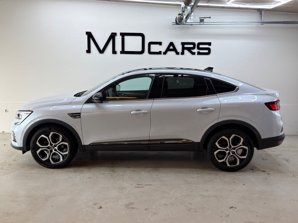 Renault Arkana 1,6 E-Tech Intens 5d