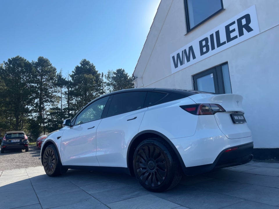 Tesla Model Y RWD 5d