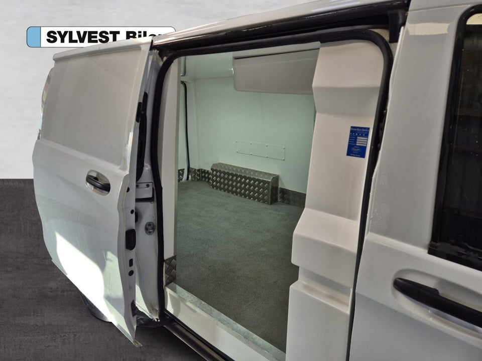 Mercedes Vito 114 2,2 CDi Complete aut. XL