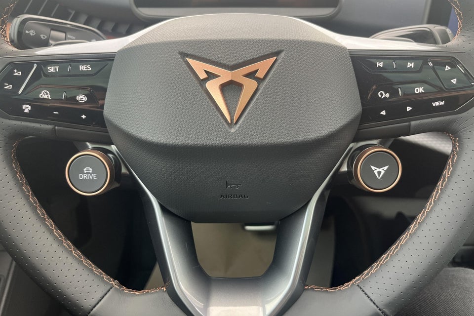 Cupra Tavascan 77 Adrenaline 5d