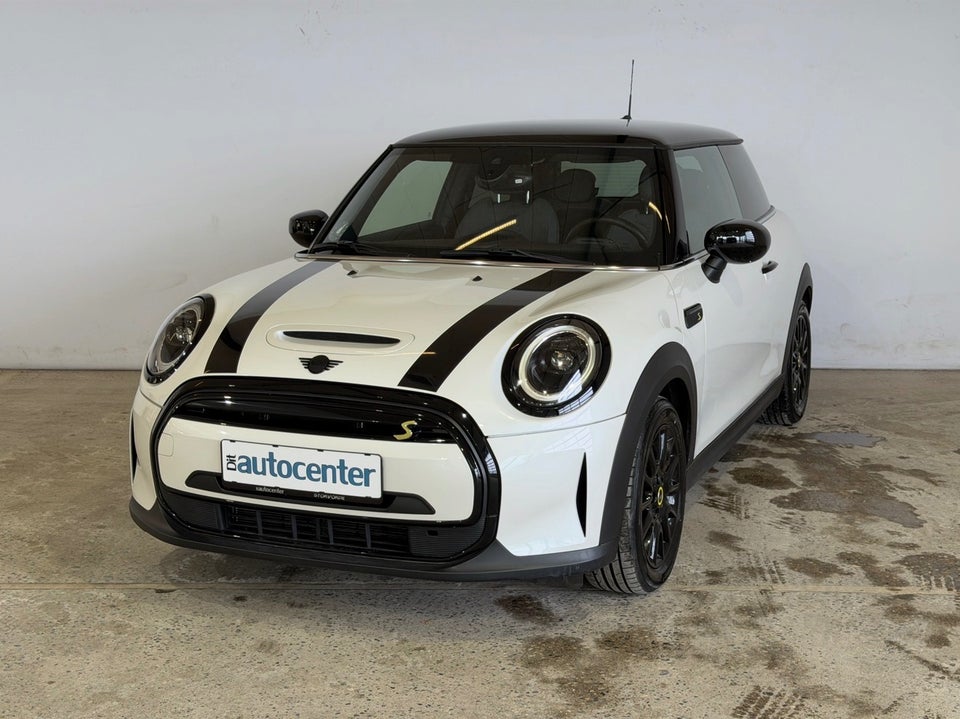 MINI Cooper SE Classic Trim 3d