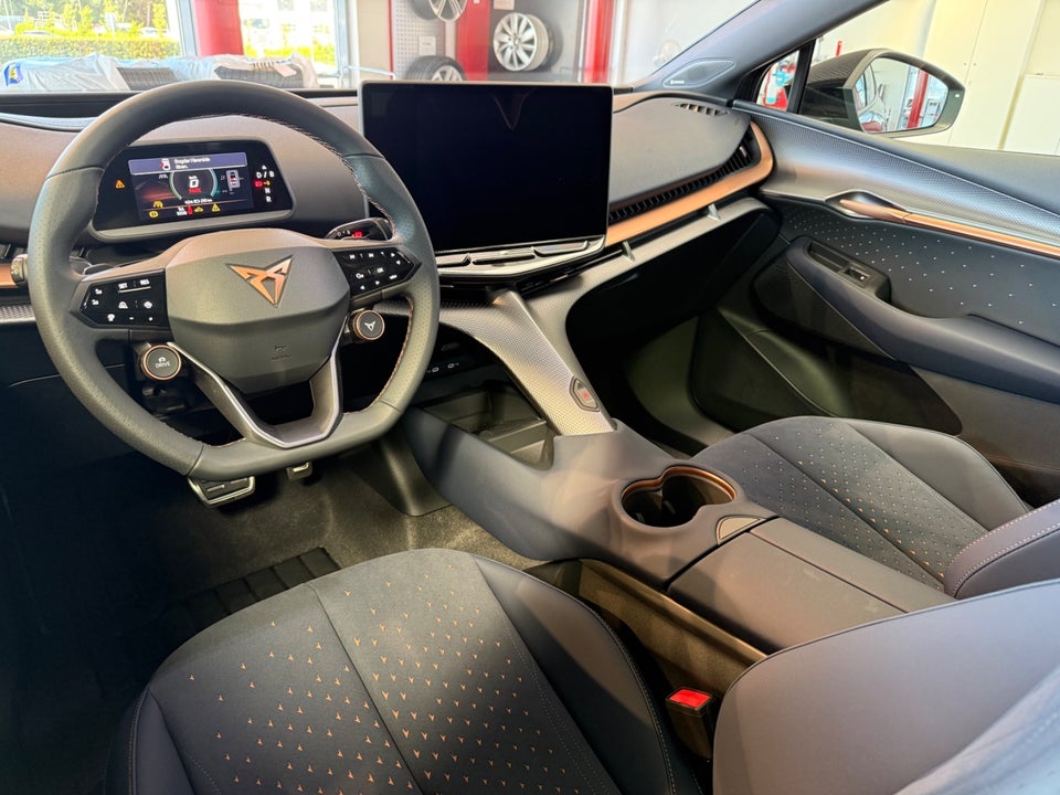 Cupra Tavascan 77 Adrenaline 5d