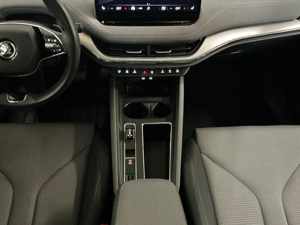 Skoda Enyaq 80 iV Loft 5d