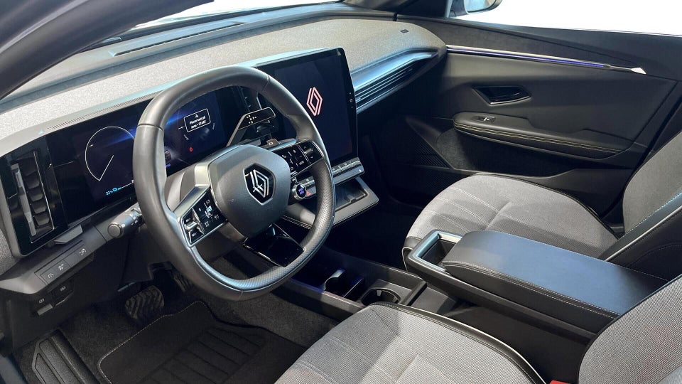 Renault Megane E-Tech 60 Techno 5d