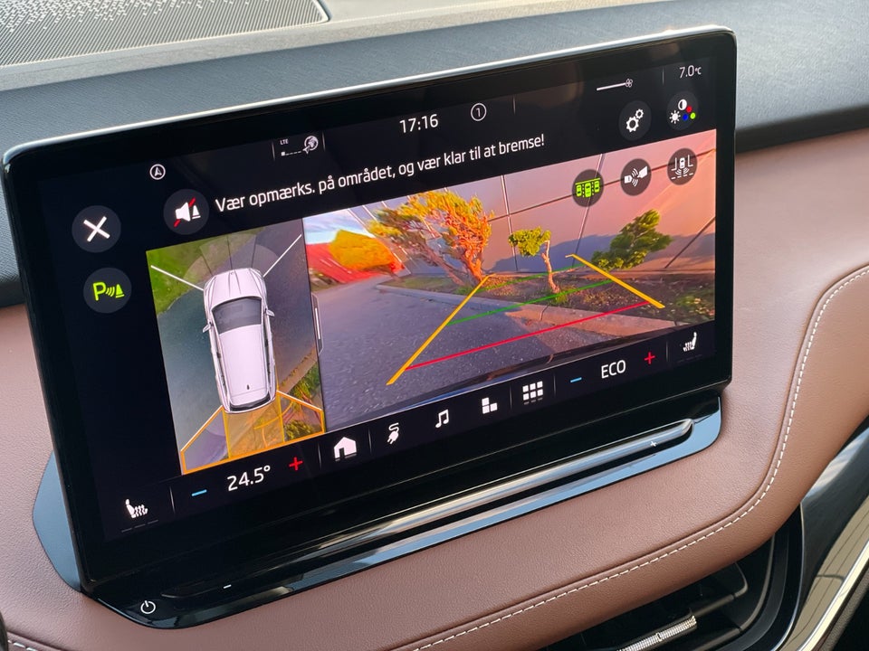 Skoda Enyaq 60 iV ecoSuite 5d