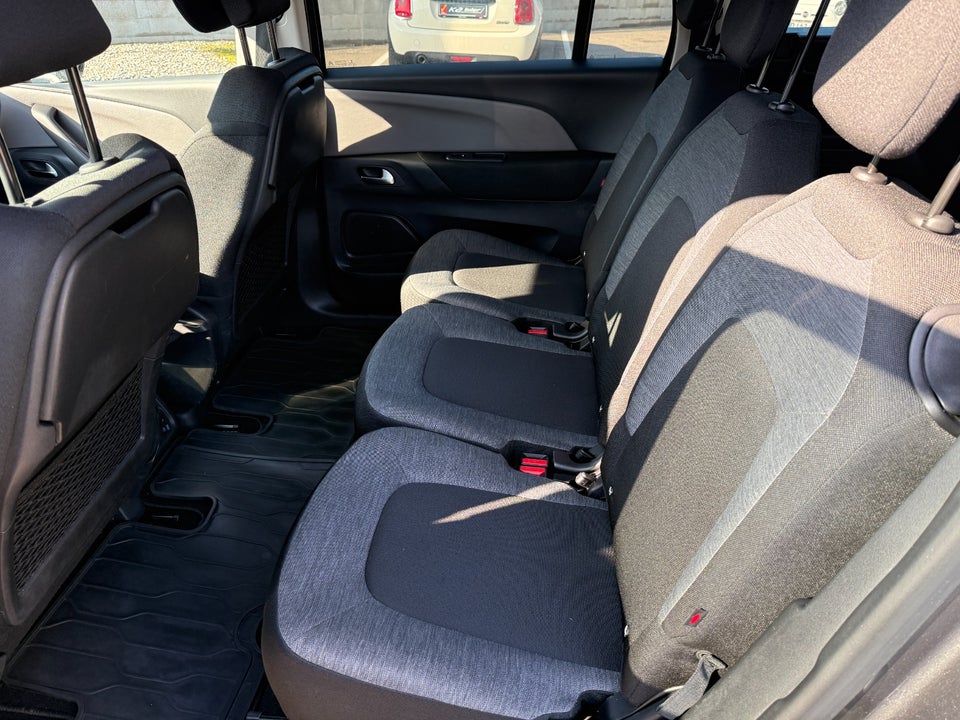 Citroën Grand C4 SpaceTourer 1,2 PureTech 130 Cool 7prs 5d