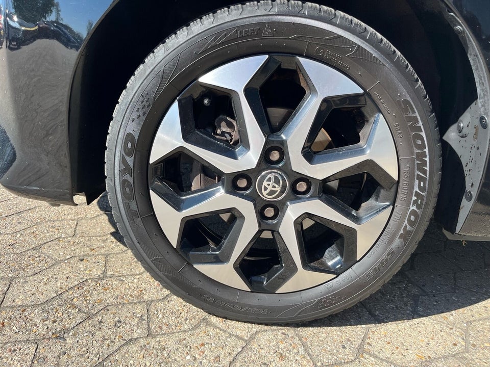 Toyota Aygo 1,0 VVT-i x-clusiv x-shift 5d